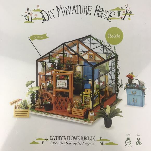 Rolife DIY Cathy's Flower House Miniature Greenhouse Kit LED DG104 Sealed NIB - Picture 1 of 6